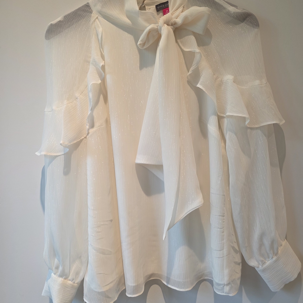 Vince Camuto Cream Blouse with Ruffle and Bow